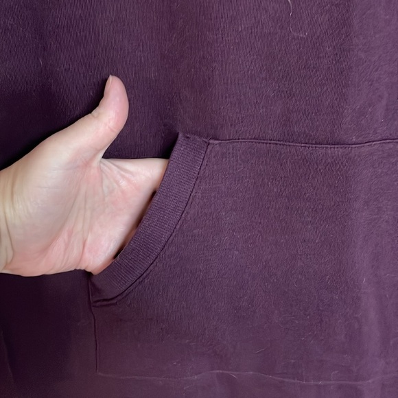 Xersion size Large Super Soft Maroon Hooded Tunic Length Sweatshirt with Pockets - Picture 4 of 10